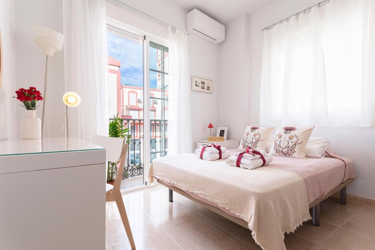 -Malagasunapts- Bright City Centre Studio Bagian luar foto