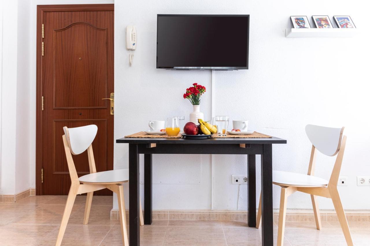 -Malagasunapts- Bright City Centre Studio Bagian luar foto